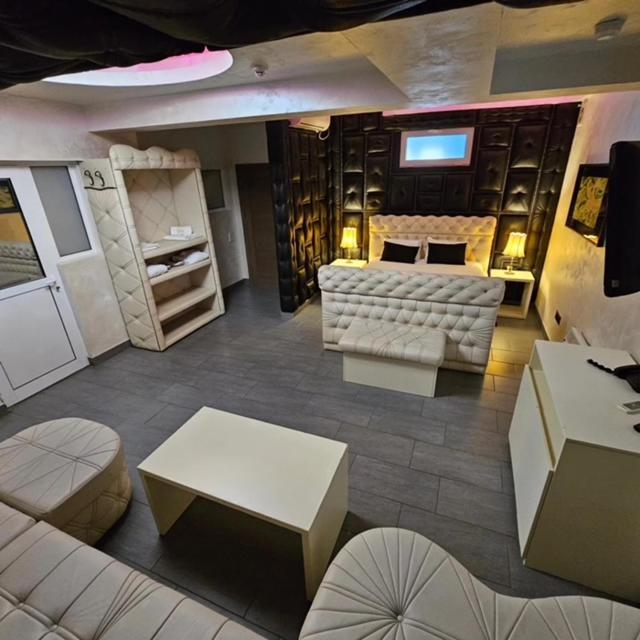 Olympic Wellness & Spa Hotel 贝尔格莱德 外观 照片