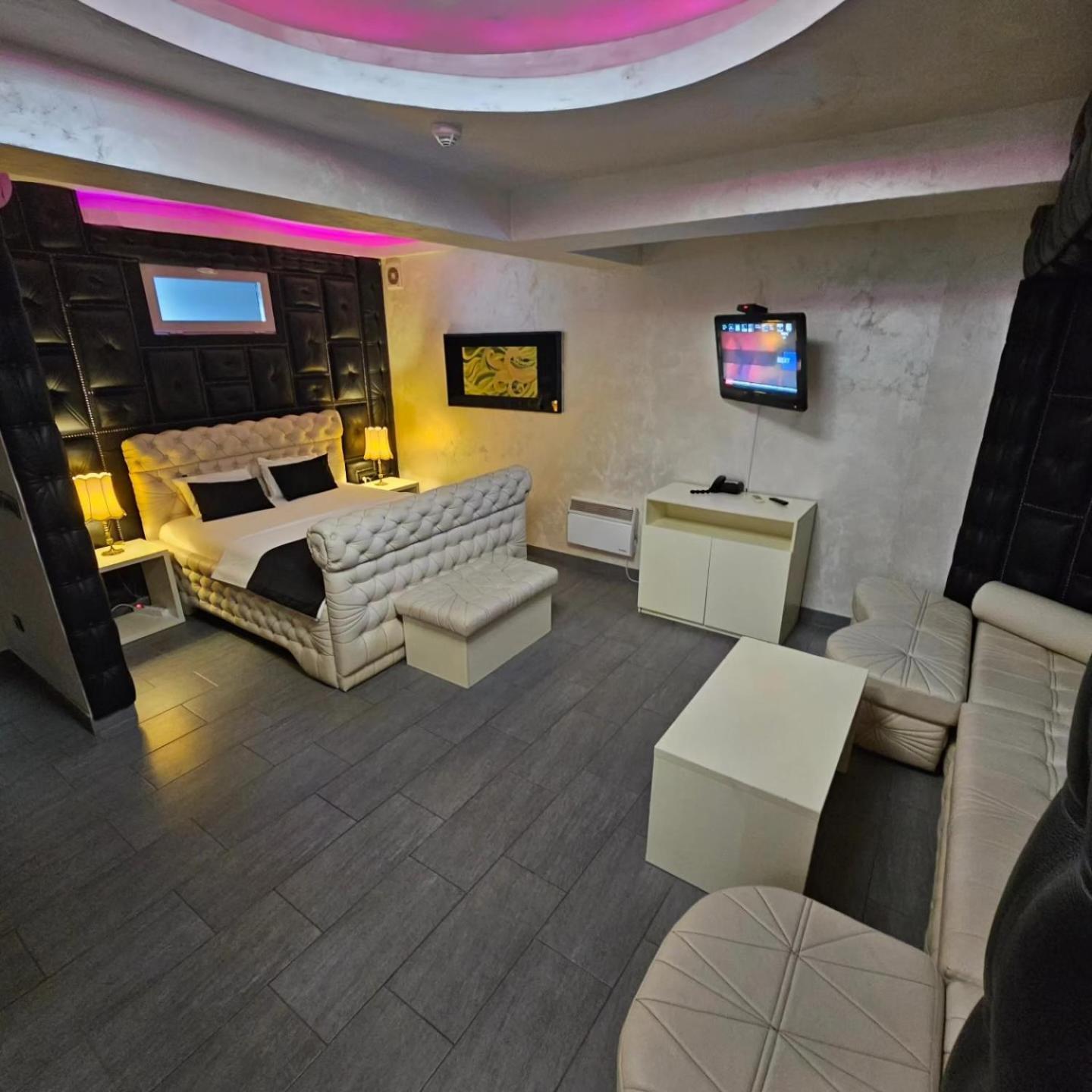 Olympic Wellness & Spa Hotel 贝尔格莱德 外观 照片